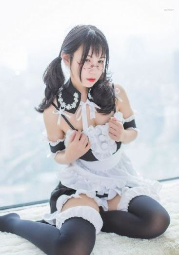 日本打白嫩光屁屁软件