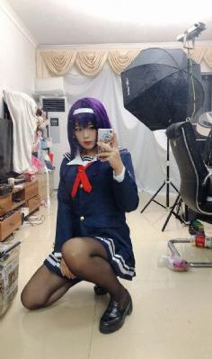 与僧侣交合