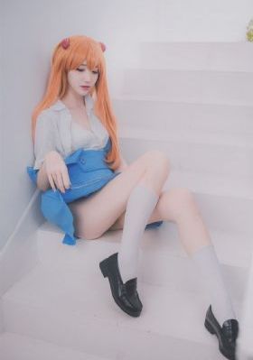女邻居在线观看
