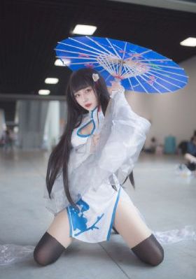扒开双腿猛进小柔校花视频